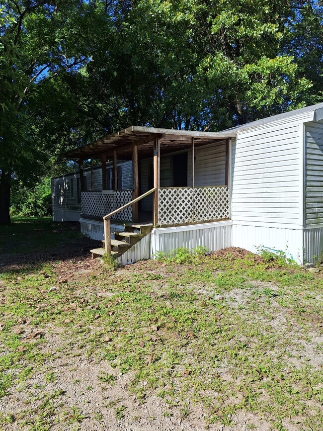 8332 Parkview Ln in Mountain Grove, MO - Building Photo - Building Photo