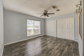 2927 Great Lakes Ave in Sugar Land, TX - Building Photo - Building Photo