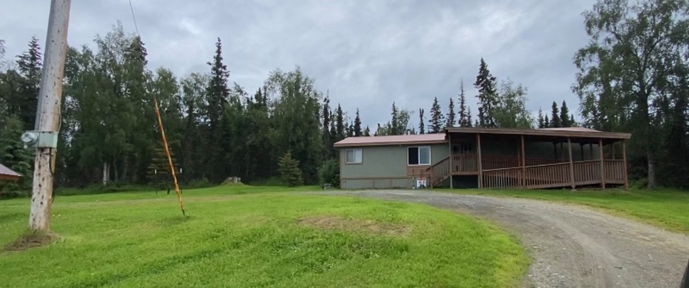 42725 Brenda Way in Soldotna, AK - Building Photo