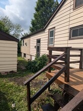 17 W Linwood Ave in Oshkosh, WI - Building Photo - Building Photo