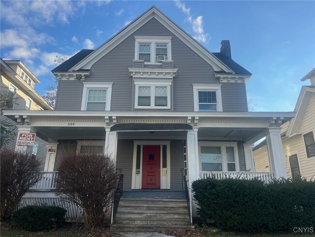 property at 1108 Madison St