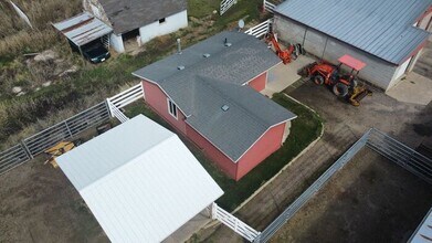 5859 S 3500 W in Roy, UT - Building Photo - Building Photo