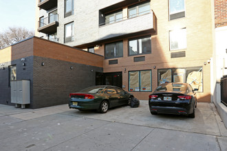 991 Willoughby Ave in Brooklyn, NY - Foto de edificio - Building Photo