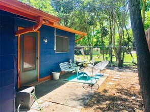 3508 Southridge Dr in Austin, TX - Building Photo - Building Photo