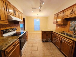 833 General George Patton Dr in Nashville, TN - Building Photo - Building Photo