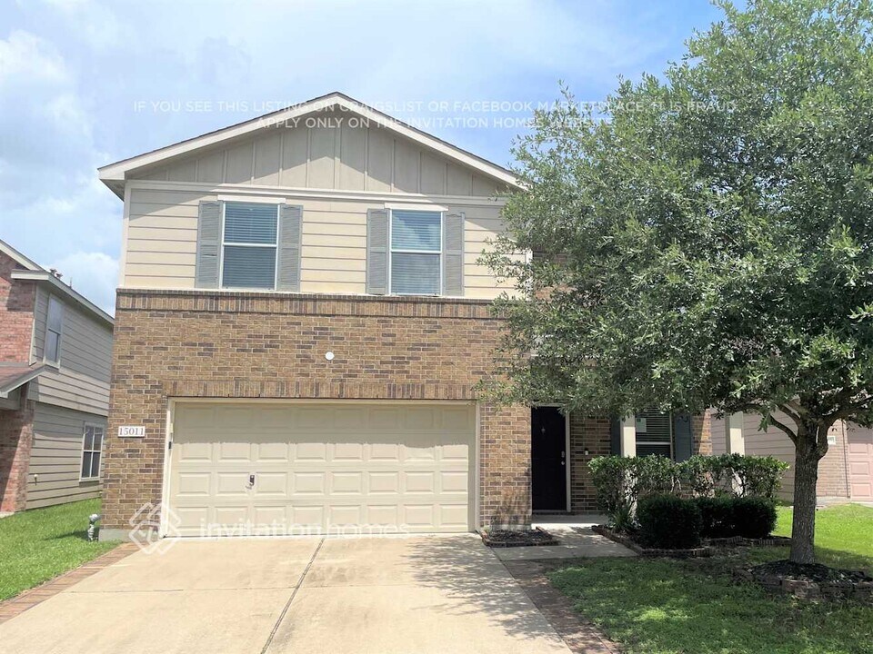 15011 Wolf Branch Ct in Cypress, TX - Building Photo