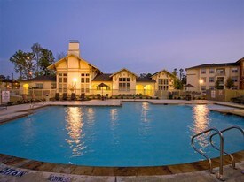 Costa Rialto in Houston, TX - Building Photo