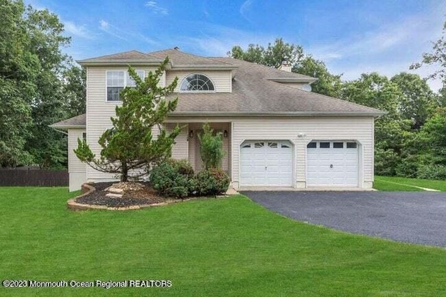 property at 380 Sapphire Dr