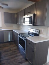 7695 E Andrew Johnson Hwy in Whitesburg, TN - Building Photo - Building Photo