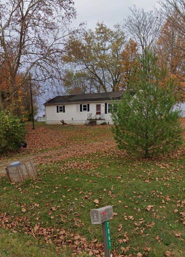 7061 Mt Carmel Rd in Maysville, KY - Building Photo - Building Photo