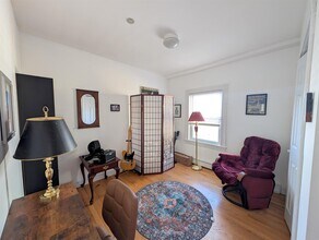 36 Roberts Rd, Unit 2 in Cambridge, MA - Building Photo - Building Photo