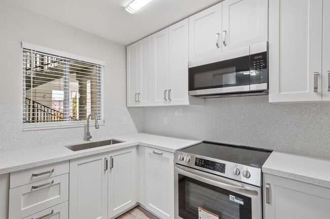 2514 Taylor St, Unit 3 in Hollywood, FL - Building Photo - Building Photo