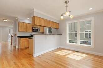 58 Holton St in Boston, MA - Building Photo - Building Photo