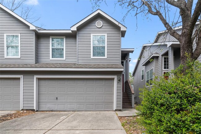 property at 34 S Villa Oaks Dr