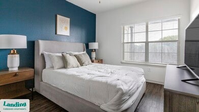 19275 Stone Oak Pkwy in San Antonio, TX - Foto de edificio - Building Photo