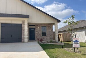 5110 Rose Gdn Lp in Killeen, TX - Building Photo