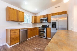 9126 147th St Ct NW in Gig Harbor, WA - Building Photo - Building Photo