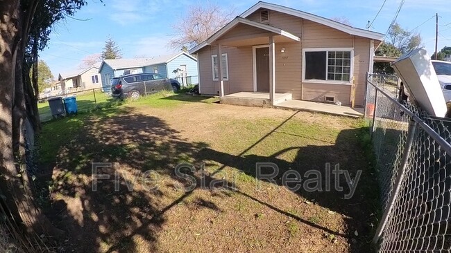 5957 Wiget Ave in Marysville, CA - Building Photo - Building Photo