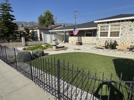 1828 Keeler St in Burbank, CA - Building Photo