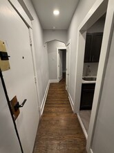 6102 McCallum St in Philadelphia, PA - Foto de edificio - Building Photo