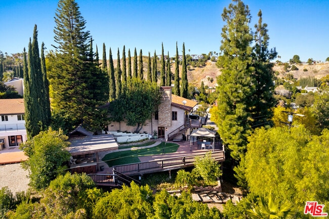 property at 4920 Llano Dr