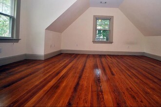 58 Englewood Ave, Unit 2 in Boston, MA - Foto de edificio - Building Photo