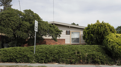 1446 Plaza Dr in San Leandro, CA - Building Photo - Building Photo