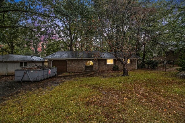 2203 Emerald Castle Dr in Decatur, GA - Building Photo - Building Photo