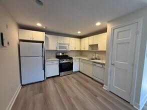 8 Kenmar Dr in Billerica, MA - Building Photo - Building Photo