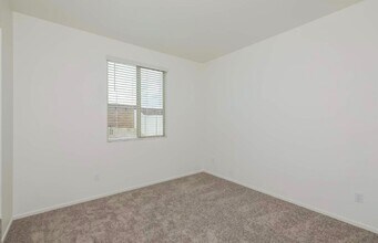 11510 Millpond Rd in Fontana, CA - Building Photo - Building Photo
