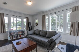 1433 Talmadge St in Los Angeles, CA - Building Photo - Building Photo