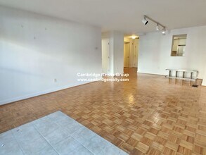 71 Fulkerson St in Cambridge, MA - Building Photo - Building Photo