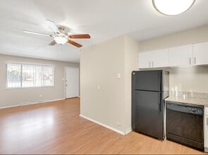 Bella Vista in Denver, CO - Foto de edificio - Building Photo