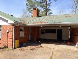 3612 Azalea Cir in Columbus, MS - Building Photo