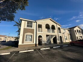 2755 SE 16th Ave, Unit 200 in Homestead, FL - Building Photo