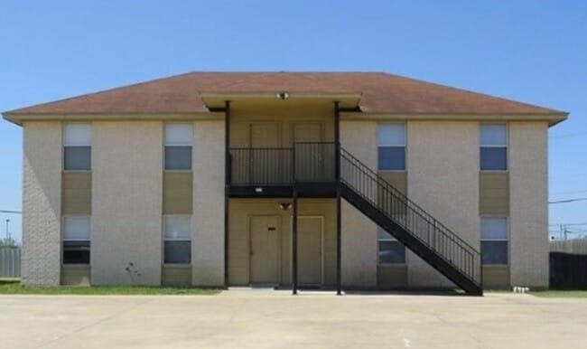 property at 5704 Greengate Dr