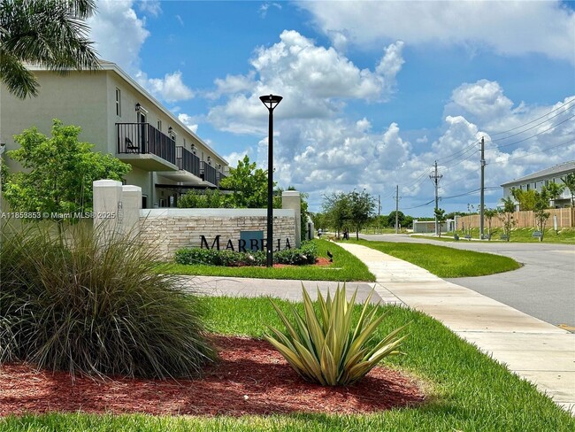 property at 1672 SE 8th Ave