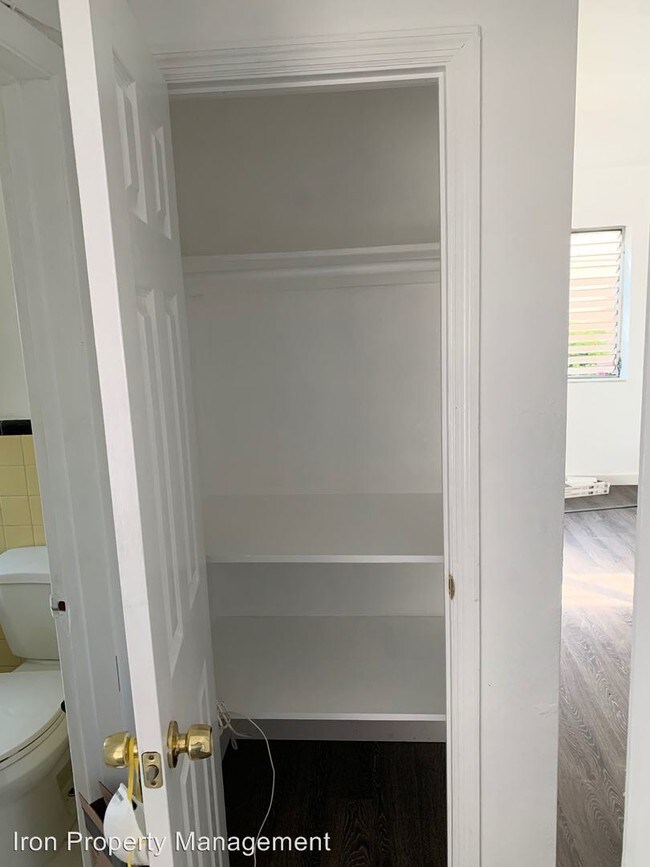25 Navarre Ave in Coral Gables, FL - Building Photo - Building Photo