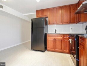 3942 Wallace St in Philadelphia, PA - Building Photo - Building Photo