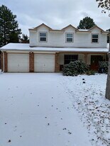 6804 S Detroit Cir in Centennial, CO - Building Photo