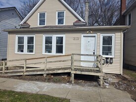 313 E Ewing Ave in South Bend, IN - Building Photo