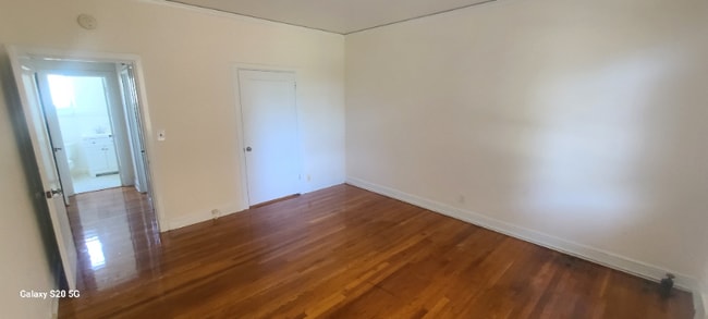 338 Portland Ave in Oakland, CA - Building Photo - Building Photo