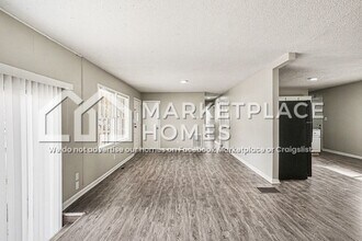 8219 Sussex Dr in Jonesboro, GA - Building Photo - Building Photo