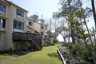 30 Marina Cove Dr in Niceville, FL - Building Photo - Building Photo