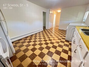 67 School St in Lebanon, NH - Building Photo - Building Photo