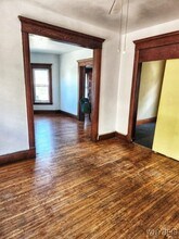 165 E Delavan Ave in Buffalo, NY - Foto de edificio - Building Photo