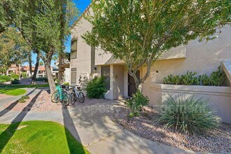 9707-9707 E Mountain View Rd in Scottsdale, AZ - Foto de edificio - Building Photo