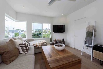 3148 Emerson St in San Diego, CA - Building Photo - Building Photo