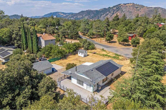 2779 Lakeview Dr in Julian, CA - Building Photo - Building Photo