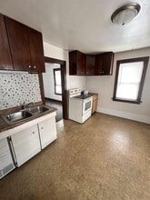 4219 7th Ave in Kenosha, WI - Building Photo - Building Photo
